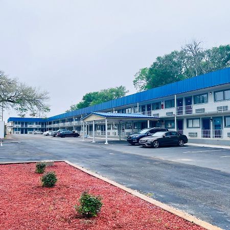 Budget Inn And Suites Crowley Zewnętrze zdjęcie